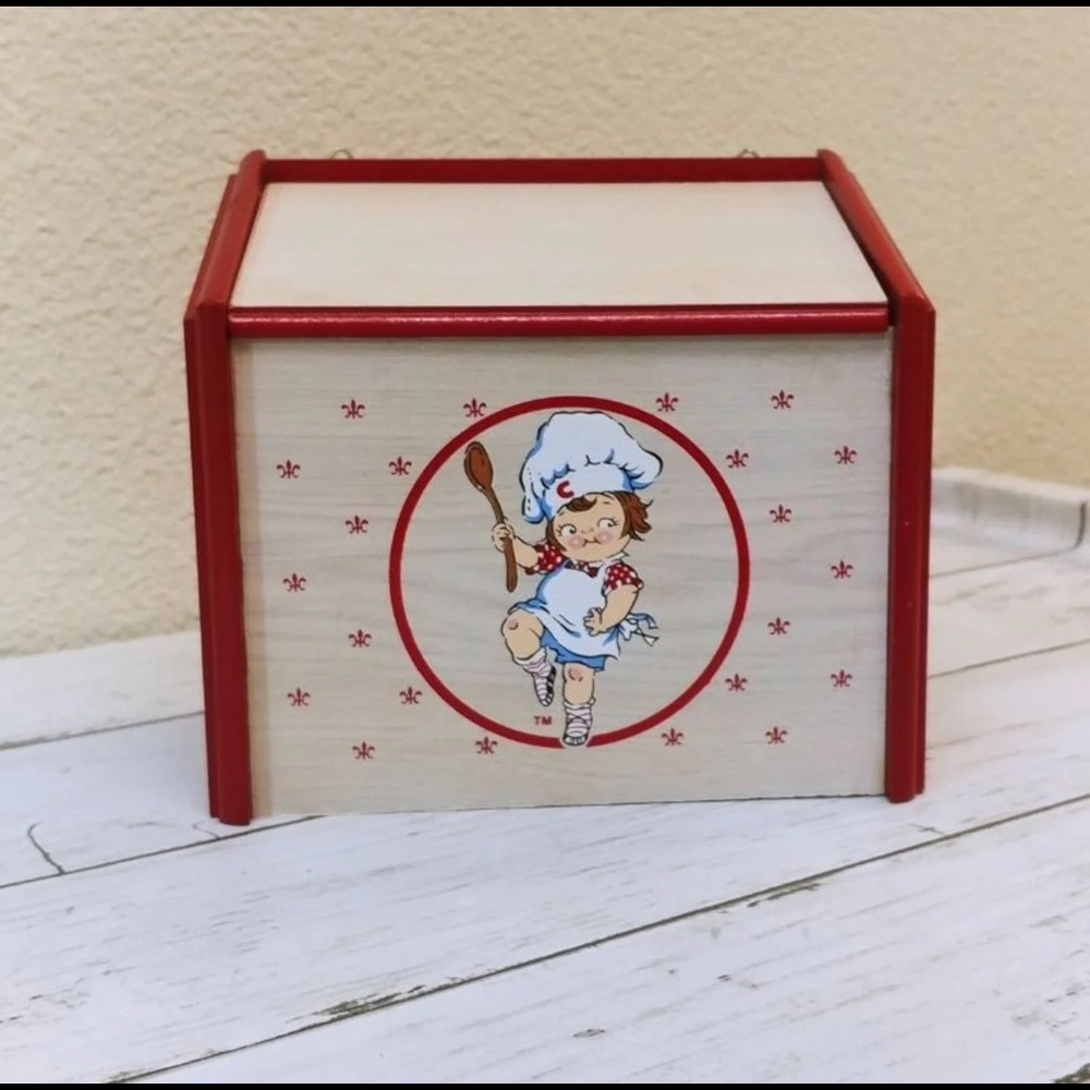 **SOLD** Vintage Cambell Kid Receipe Box
